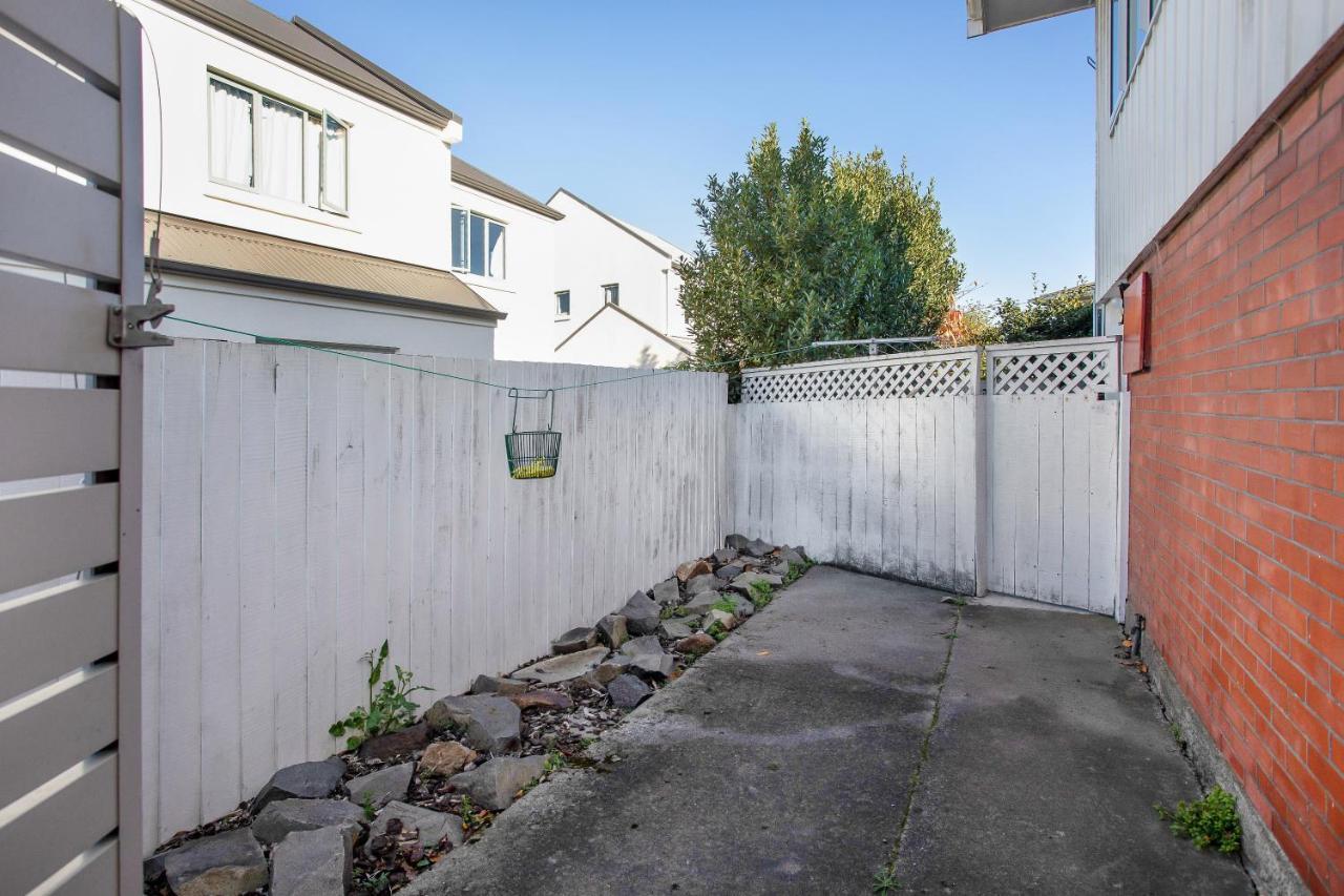 Spacious Quality Apartment, Convenient Location Christchurch Exterior foto